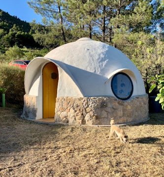 Otro Mundo Eco Domes