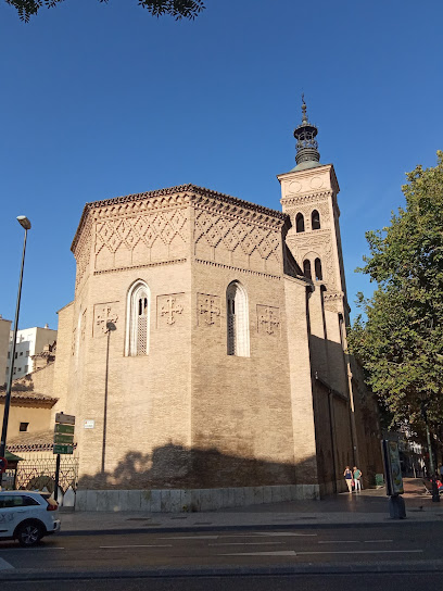 Iglesia Parroquial de San Miguel de los Navarros