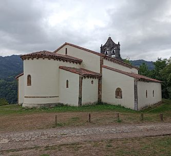 Ilesia románica de San Vicente de Serrapio