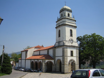 Iglesia de San Martín de Lluiña