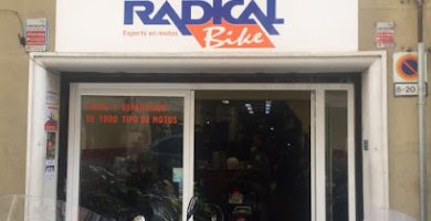 Radical Bike Lolo SL Taller reparación motocicletas moto Mandri Barcelona
