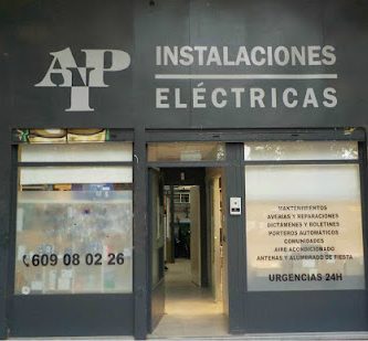 INSTALACIONES ELECTRICAS ADRIAN IZQUIERDO