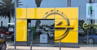 PSA RETAIL PISTA DE SILLA (suc. Montañana) - Opel